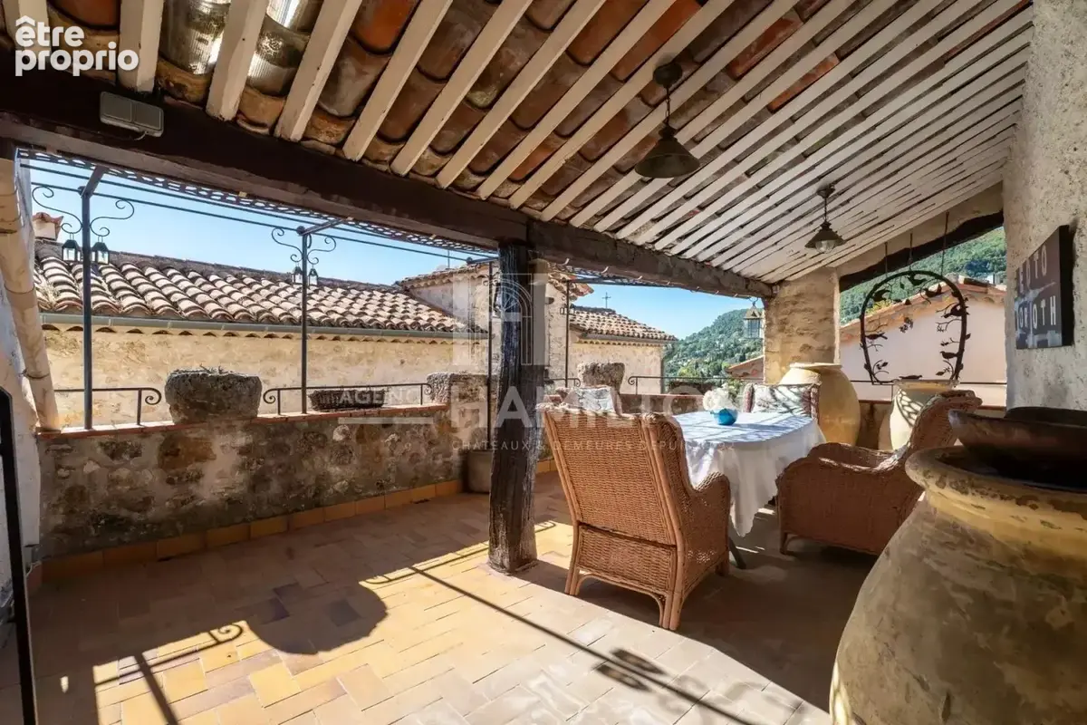 Maison de charme rénovée - MAGAGNOSC - cur du vieux village - photo 14