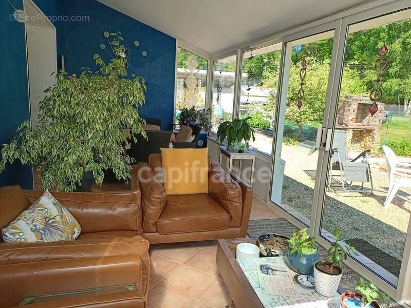 Maison à VILLECHETIVE