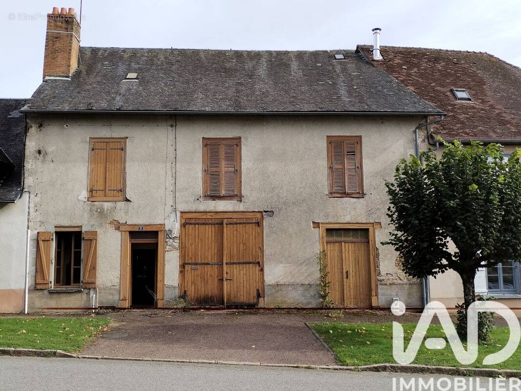 Photo 1 - Maison à SAINT-GERMAIN-LES-BELLES