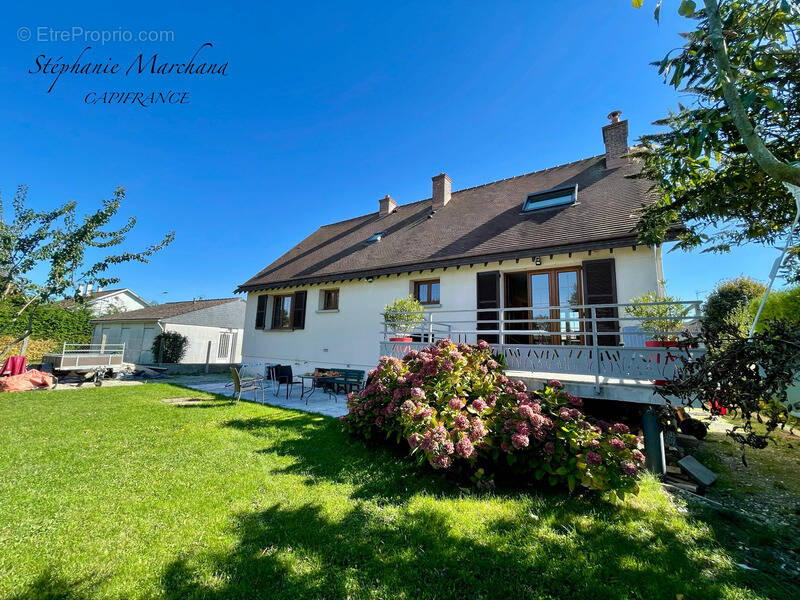 Maison à AMILLY