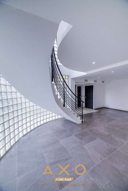 Maison à SALON-DE-PROVENCE