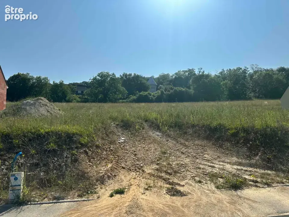 Terrain 215 m² à Les Ecrennes  - photo 2