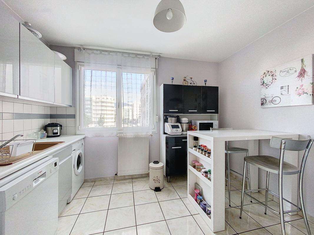 Appartement à ANNEMASSE