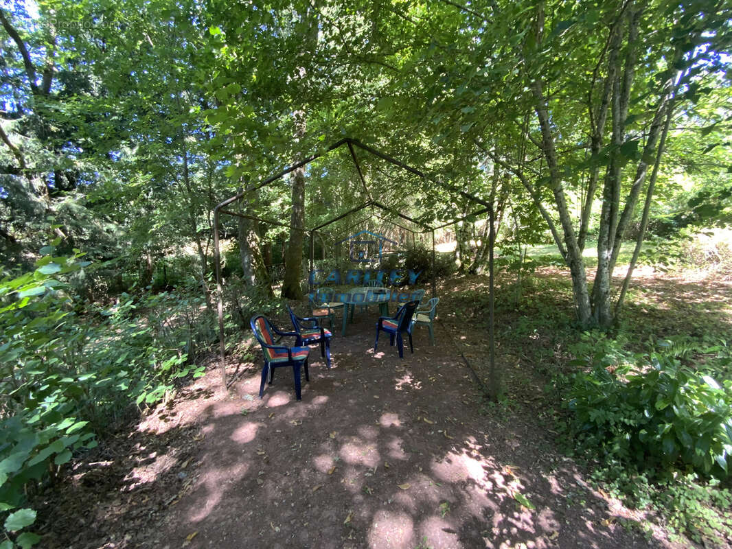 Etang de 30 ares environ sur un terrain de 75 ares avec abri de pêche à FRAHIER (70400) - photo 17