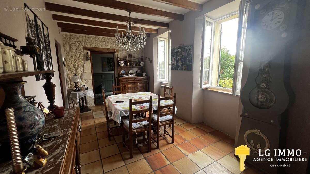 Maison au calme, 3 chambres, piscine, jardin proche Mirambeau - photo 8