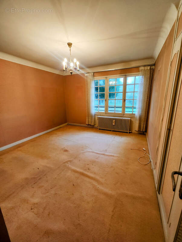 Maison à LE MEE-SUR-SEINE