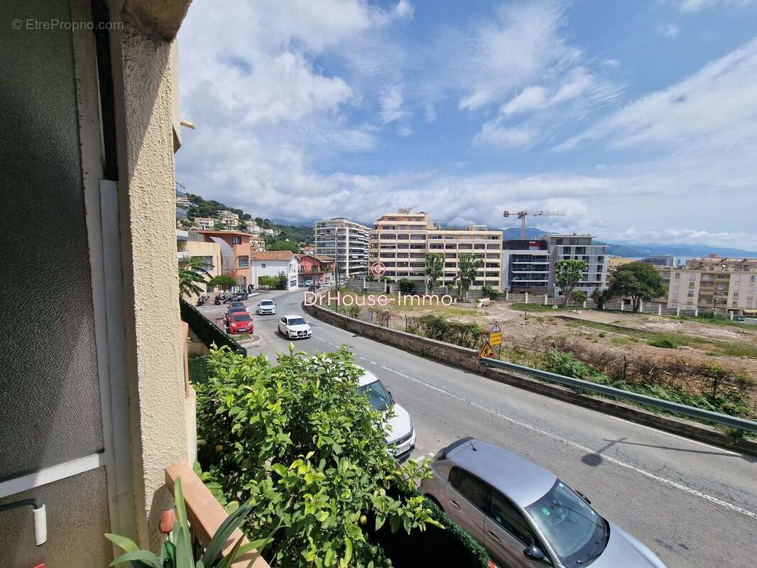 Appartement 45 m² à Roquebrune-Cap-Martin  - photo 4