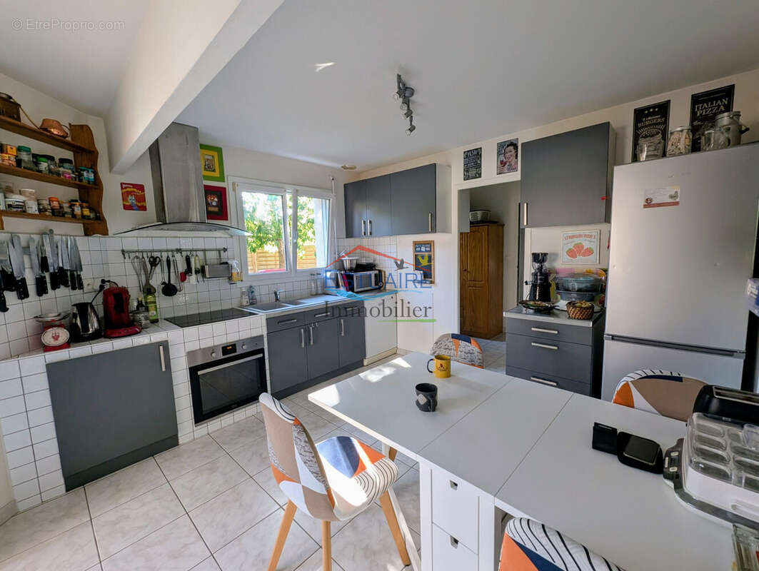Maison 109 m² à Saffre  - photo 2