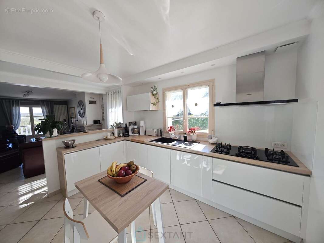 Maison à BOISSISE-LE-ROI