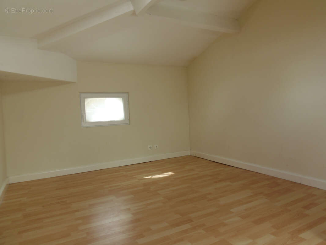 Maison à SAINT-FORT-SUR-GIRONDE