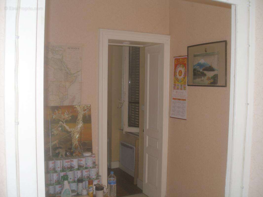 Appartement à TENAY