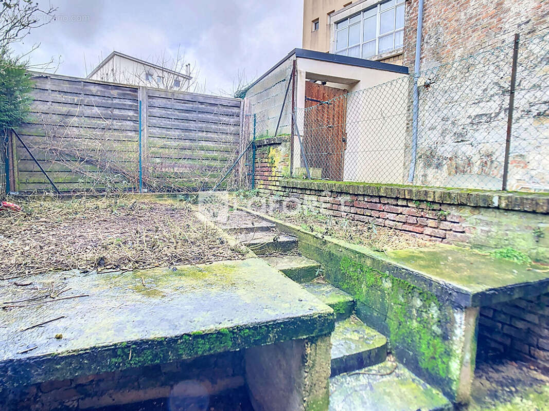 Appartement à VOUZIERS