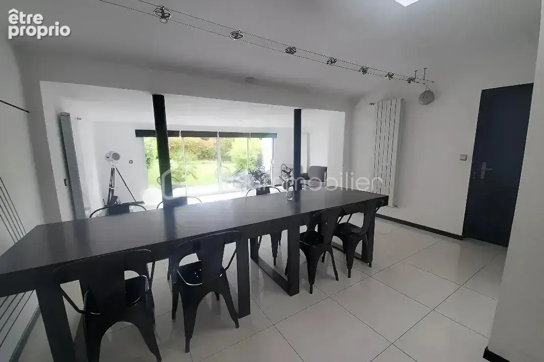 Au calme, magnifique maison semi-individuelle pleine de charme et baignée de lumière, avec grand jardin + potentiel d’agrandisse - photo 12