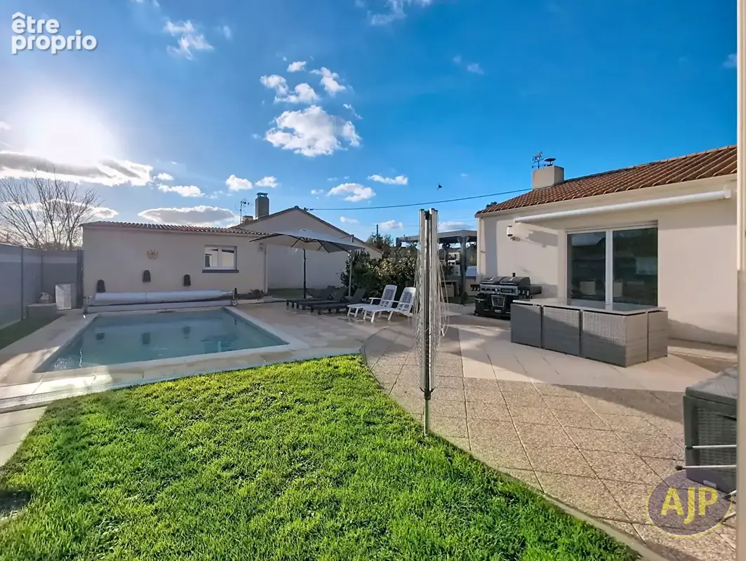Maison Vieillevigne 6 pièces 122 m² - photo 6