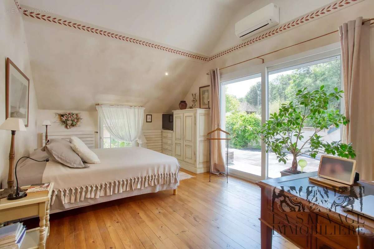 Appartement à CHAMBRAY