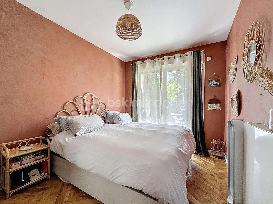 Appartement à CHATILLON