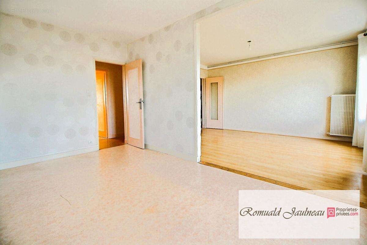 Appartement à LUCE
