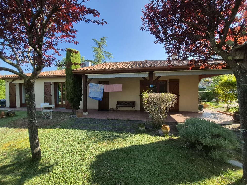 Maison à PREIGNAN