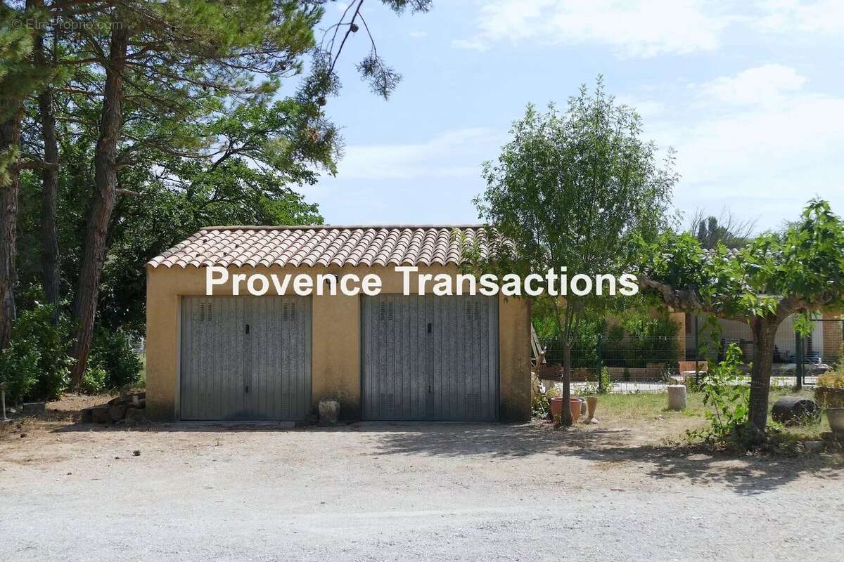 Maison de 170m² avec piscine sur plus d'un hectare! - photo 4