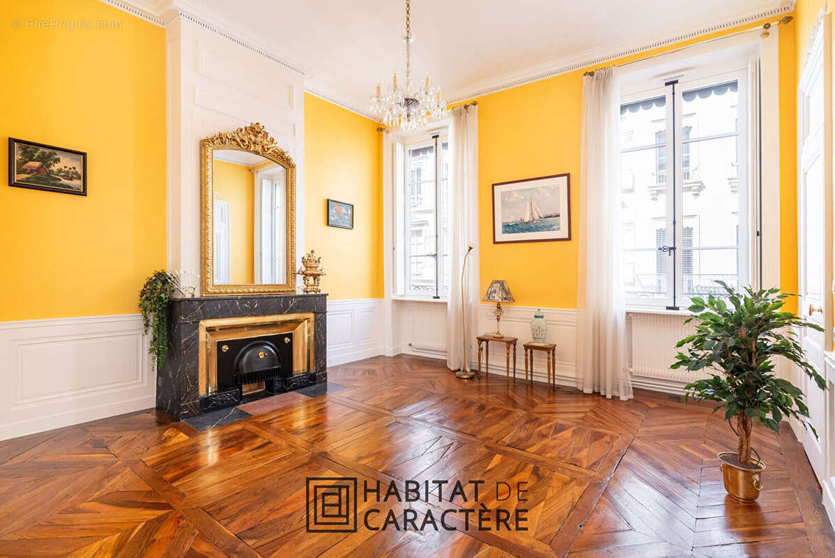 Appartement à LYON-2E