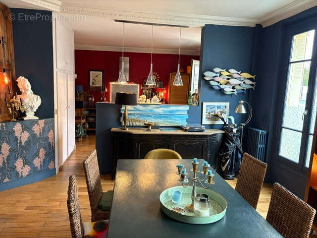 Appartement à MARNES-LA-COQUETTE