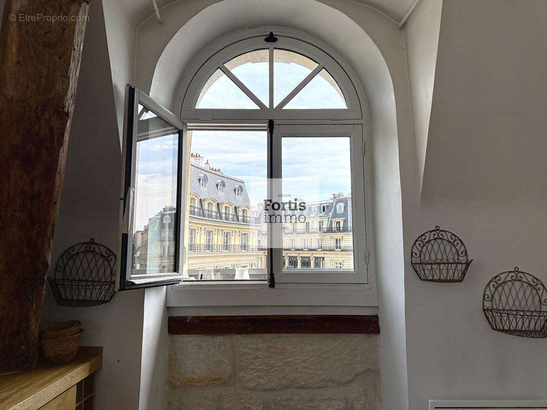 Paris 2 - 2/3 pieces - place des victoires - photo 8