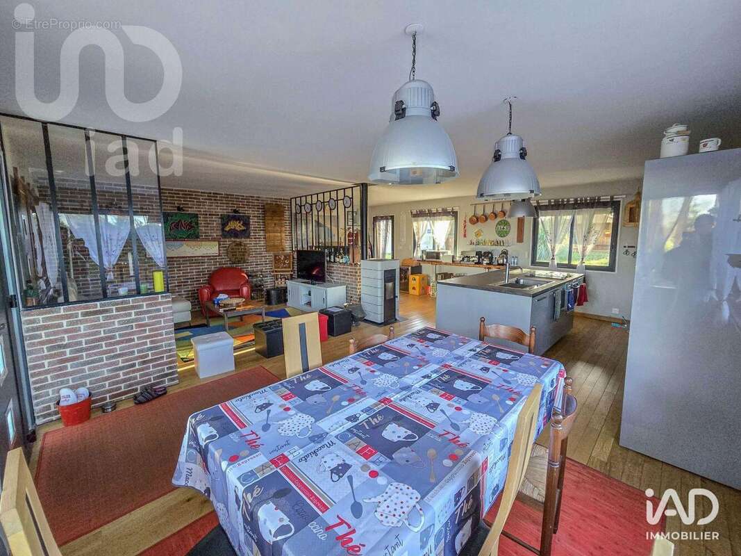Maison 130 m² à Chailly-En-Gatinais  - photo 4