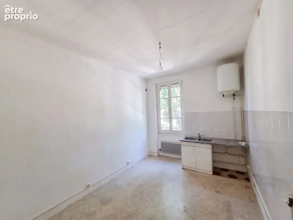 Vénissieux – immeuble de rapport à fort potentiel - photo 9