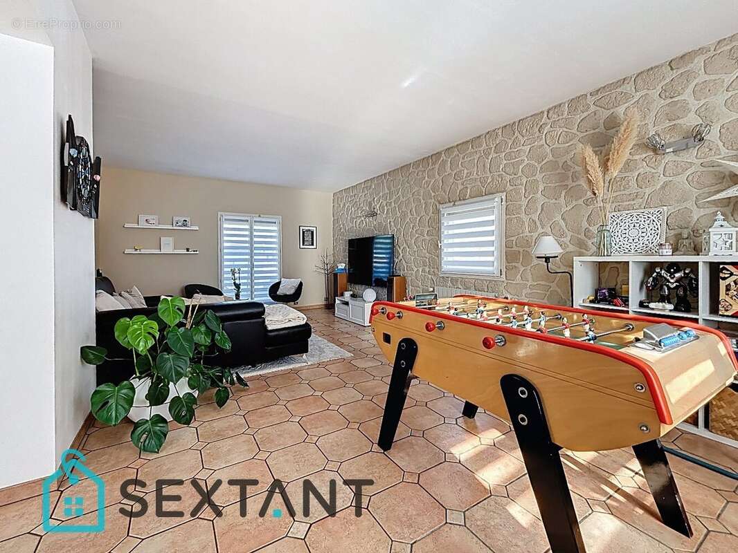 Maison à SOTTEVILLE-LES-ROUEN