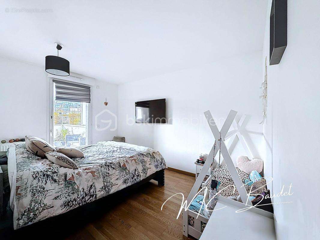 Appartement à MEYLAN