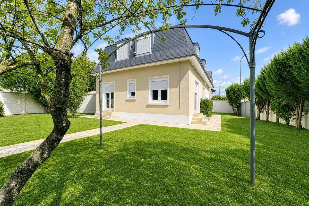 Maison à VAIRES-SUR-MARNE