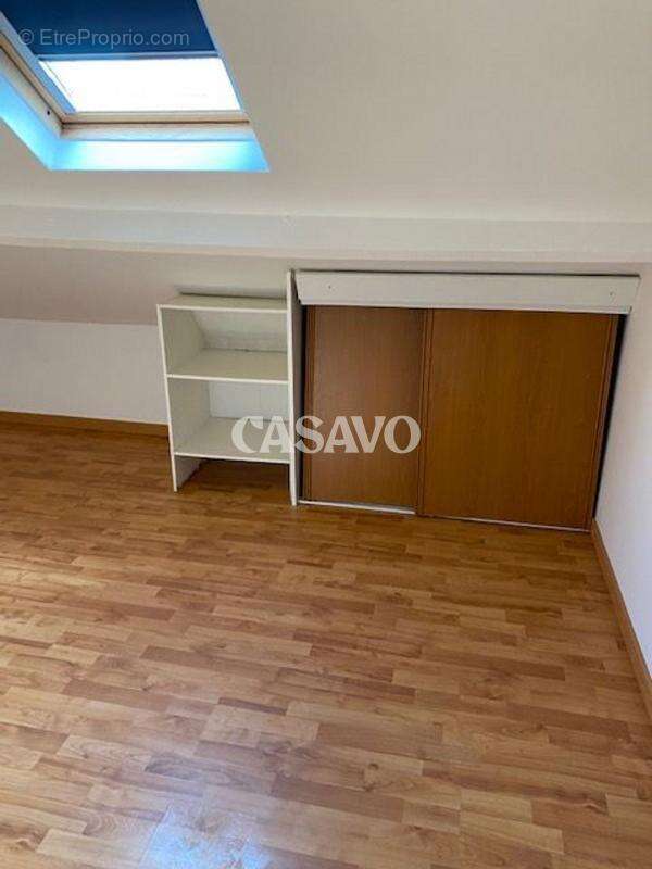 Appartement à IVRY-LA-BATAILLE