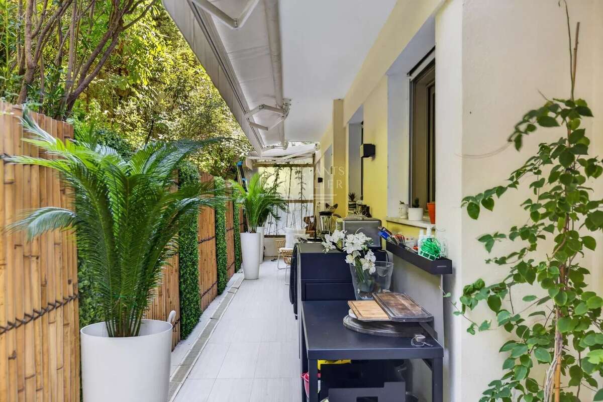 Appartement d'exception en rez-de-jardin. - photo 13