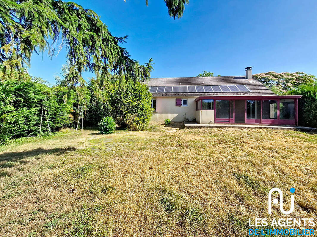 Maison  5 pièce(s) - photo 2
