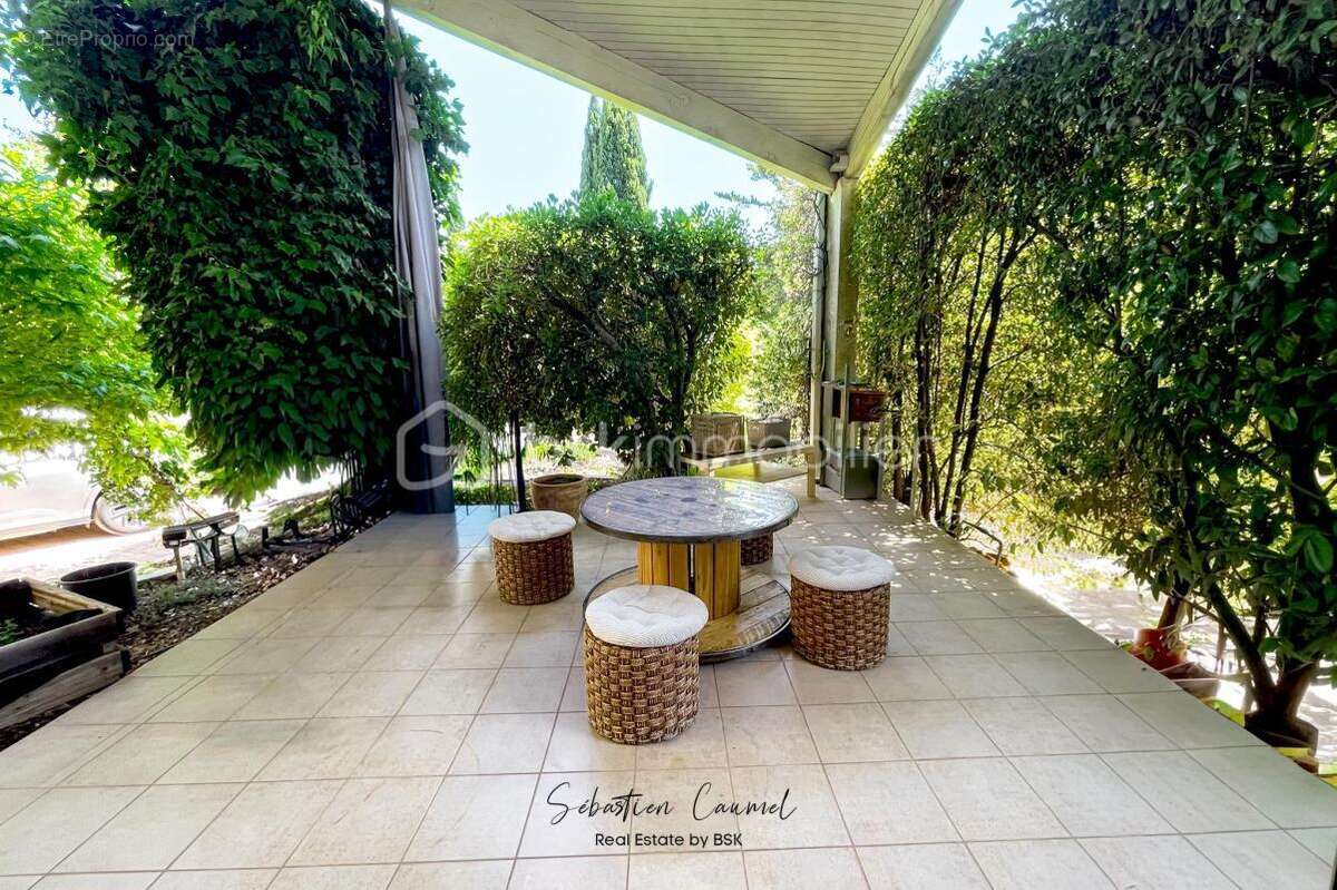 Villa d'architecte · DPE B · Piscine · Terrain 1 607 m² · Saint-Jean-de-Védas (34430) · Montpellier Ouest - photo 10