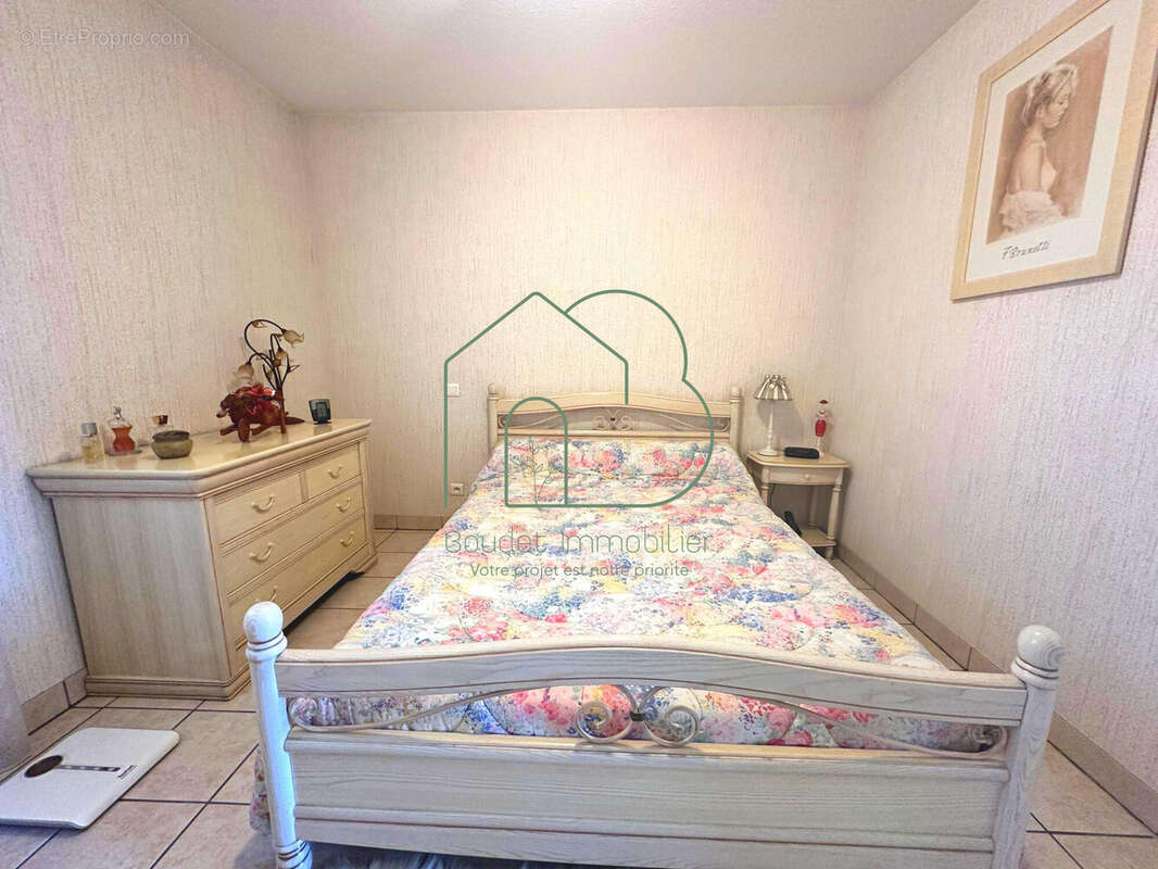 Appartement 134 m² à Decazeville  - photo 8
