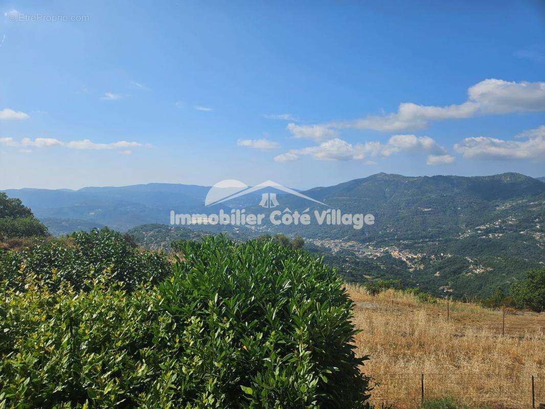Maison à BERRE-LES-ALPES
