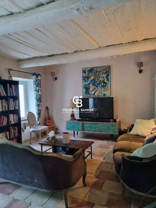 Maison à LORGUES