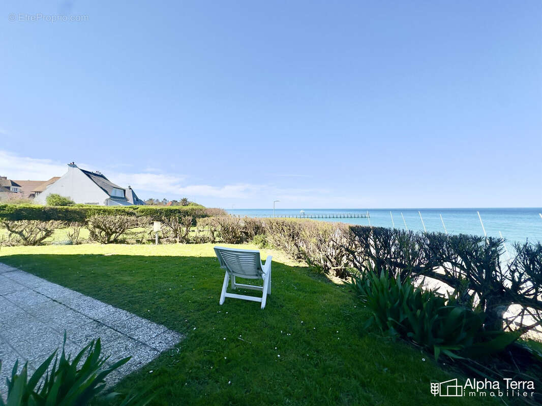 Appartement à LUC-SUR-MER