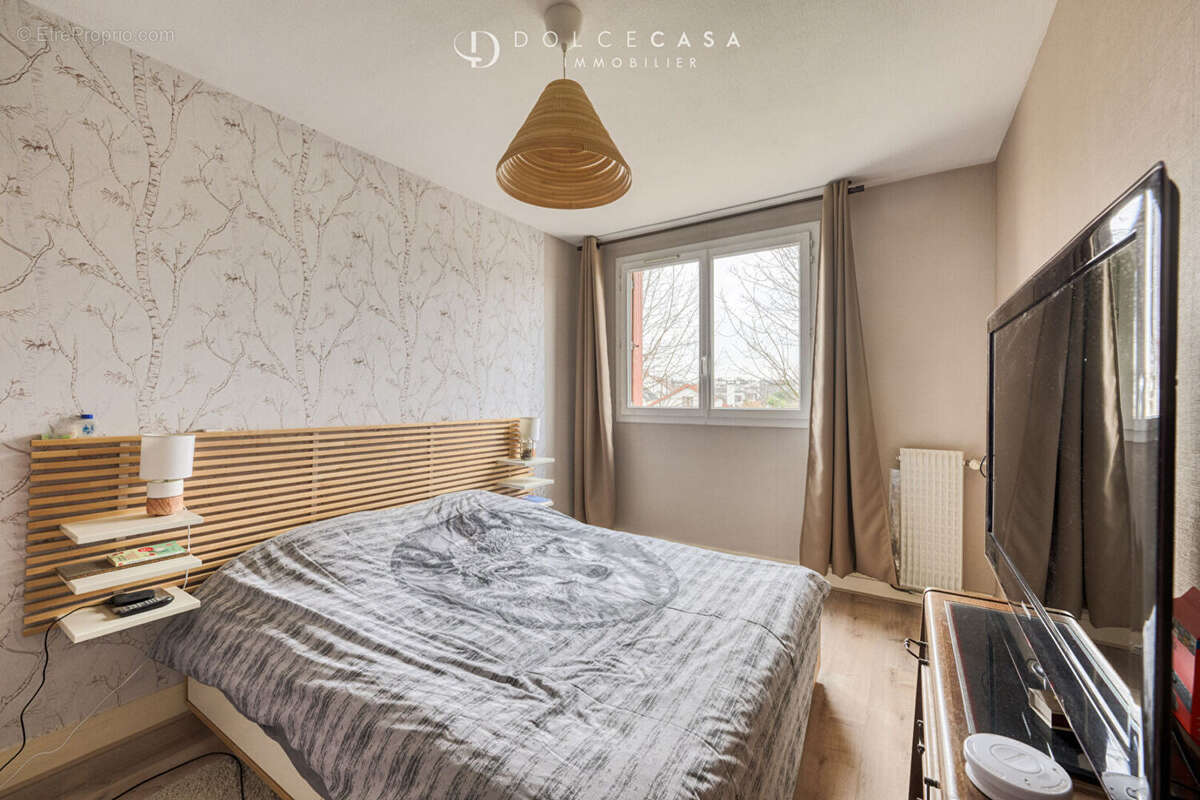 Appartement à FONTENAY-SOUS-BOIS