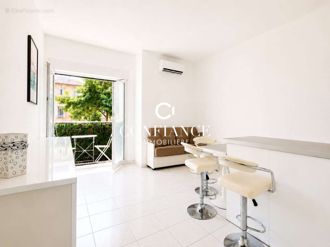 Appartement 25 m² à Nice  - photo 2