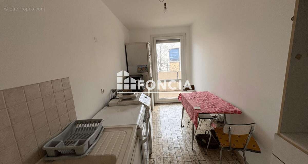 Appartement à LA COURNEUVE