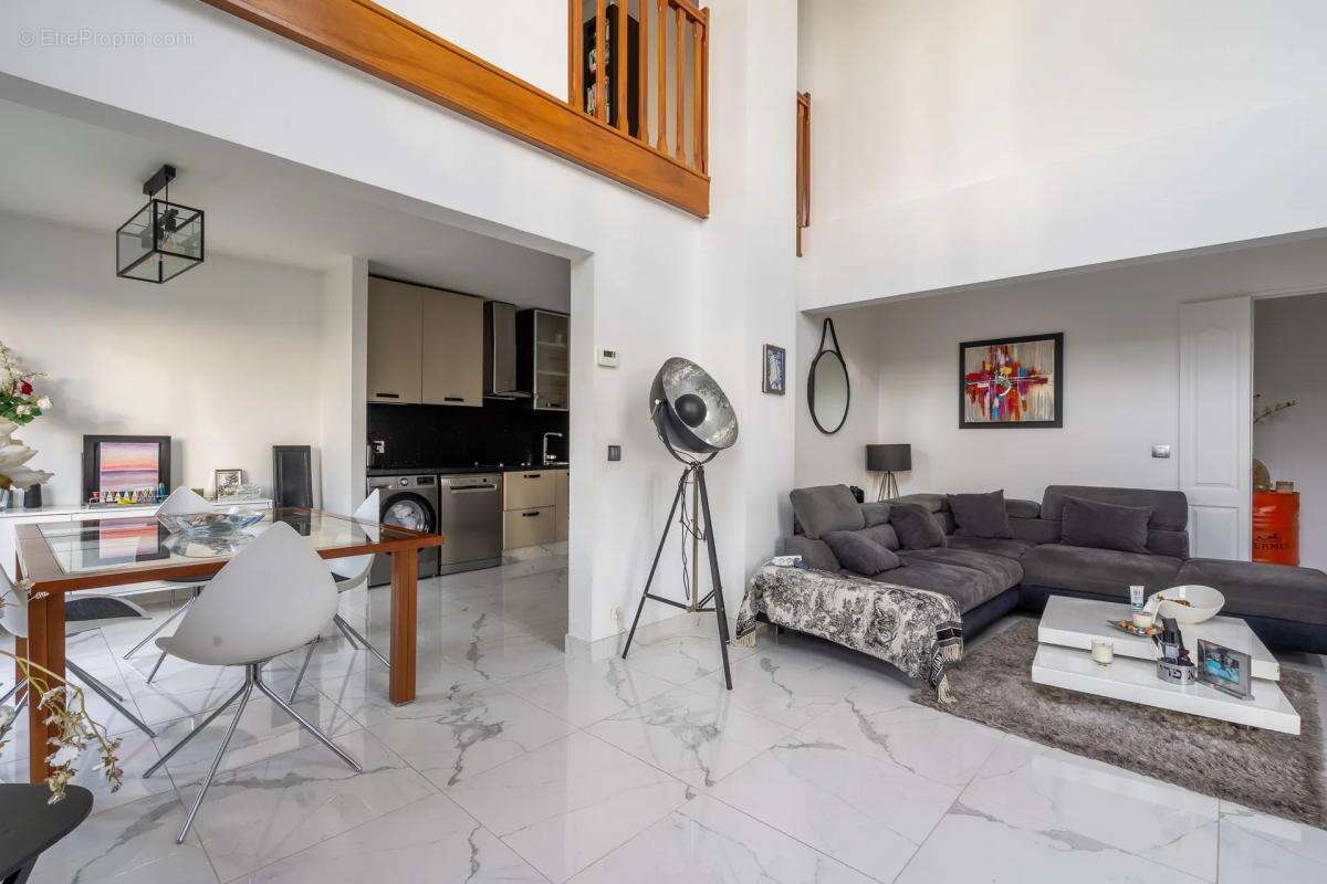 Appartement à MAISONS-ALFORT