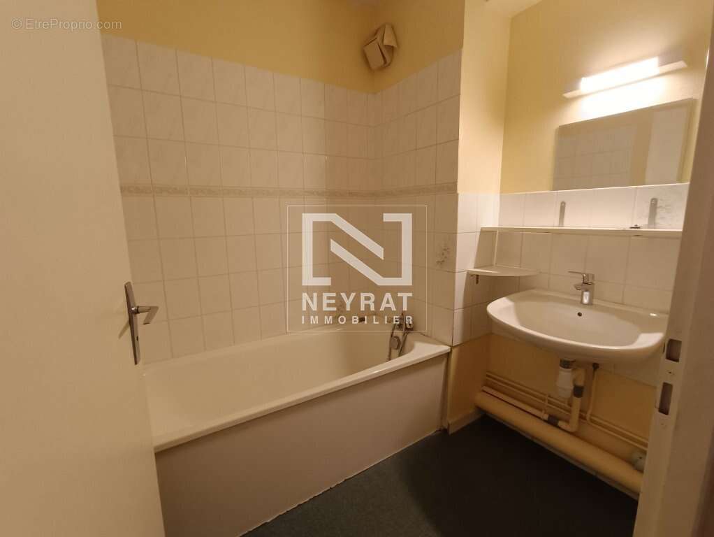 Appartement 44 m² à Auxonne  - photo 6