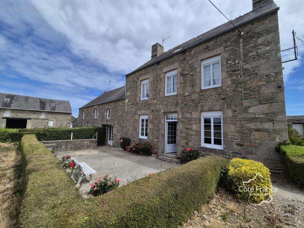 Corps de ferme 1.1 hectares - photo 6