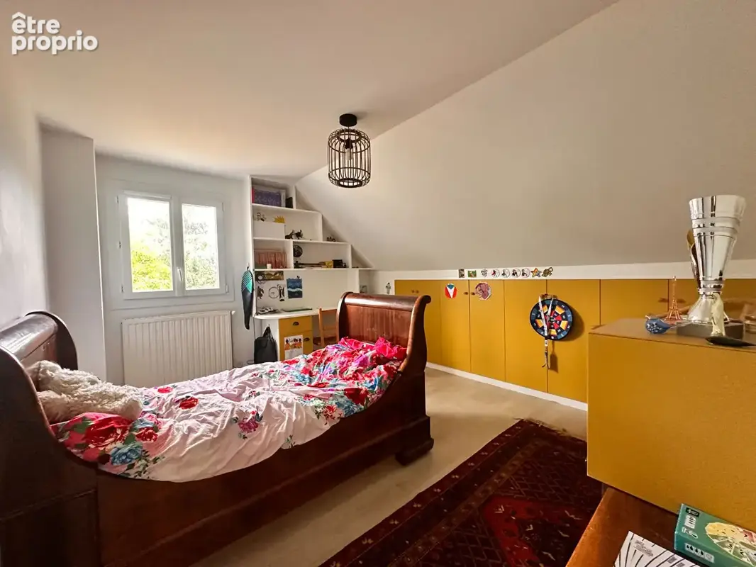 Maison familiale  6pièces 171 m² 5 chambres  Terrain 2 456 m² ?Proche centre-ville - photo 10