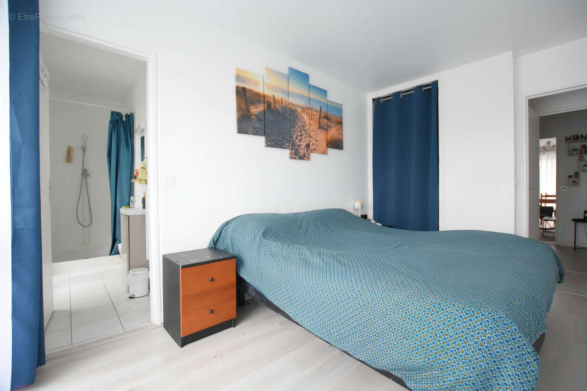 Appartement à LES ESSARTS-LE-ROI