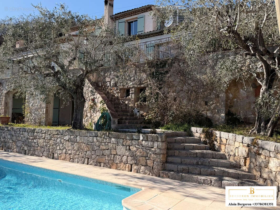 Maison à SPERACEDES