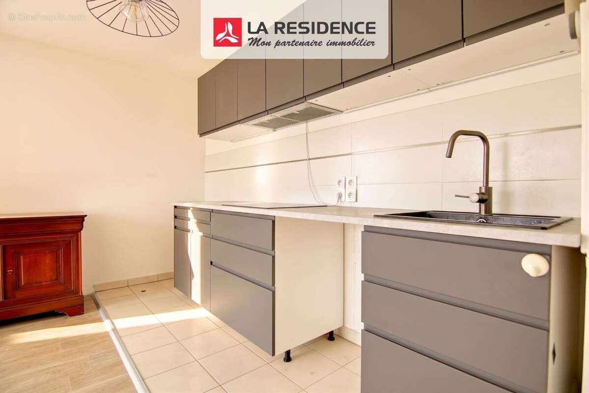 Appartement 58 m² à Beauchamp  - photo 5