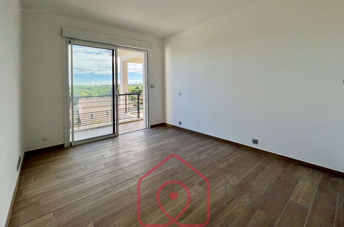 Villa, piscine, 5 pièces, Saint Aygulf - photo 12